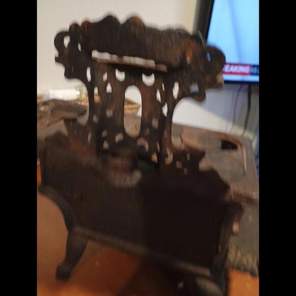 Vintage Crescent Cast Iron Miniature Stove w/ Accessories - Picture 11 of 13